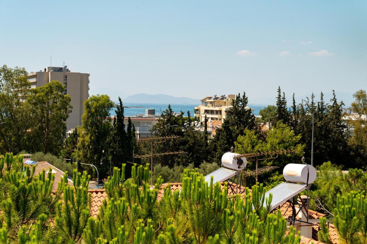 Spacious Apartment In Kavouri Athens Exterior photo